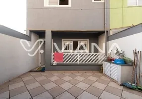 Foto 1 de Sobrado com 3 Quartos à venda, 300m² em Osvaldo Cruz, São Caetano do Sul