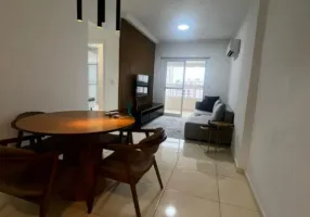 Foto 1 de Apartamento com 2 Quartos à venda, 77m² em Campo da Aviação, Praia Grande