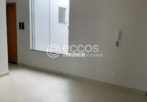 Foto 1 de Apartamento com 2 Quartos à venda, 51m² em Santa Rosa, Uberlândia