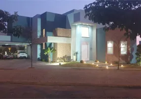 Foto 1 de Casa de Condomínio com 3 Quartos à venda, 234m² em Parque Sisi, São Carlos