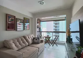 Foto 1 de Apartamento com 2 Quartos à venda, 52m² em Boa Viagem, Recife