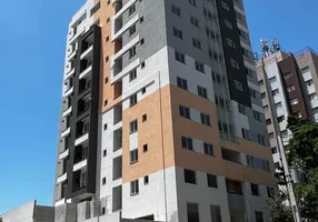 Foto 1 de Apartamento com 2 Quartos à venda, 51m² em Água Verde, Curitiba