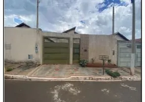Foto 1 de Casa com 2 Quartos à venda, 200m² em Jardim Planalto, Boracéia