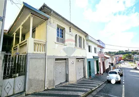 Foto 1 de Sobrado com 4 Quartos à venda, 229m² em Centro, Bragança Paulista