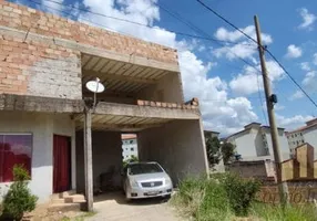 Foto 1 de Casa com 3 Quartos à venda, 150m² em Duque de Caxias , Betim