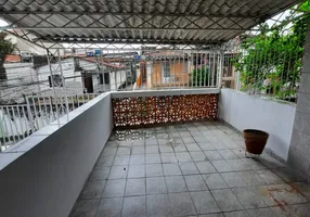 Foto 1 de Casa com 2 Quartos para alugar, 100m² em Vila Caraguatá, São Paulo