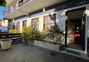 Foto 1 de Casa de Condomínio com 2 Quartos à venda, 95m² em Jardim Excelsior, Cabo Frio