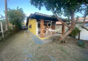 Foto 1 de Casa com 2 Quartos para alugar, 175m² em Porto Novo, Caraguatatuba