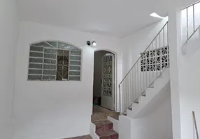 Foto 1 de Sobrado com 3 Quartos à venda, 180m² em Jardim Pirajussara, São Paulo