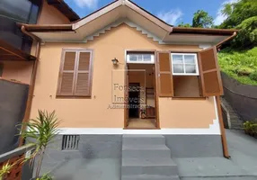 Foto 1 de Casa com 3 Quartos à venda, 269m² em Vila Militar, Petrópolis