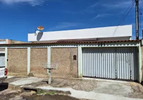 Foto 1 de Casa com 3 Quartos para alugar, 118m² em Novo Riacho, Contagem