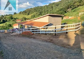 Foto 1 de Fazenda/Sítio com 1 Quarto à venda, 80m² em , Camanducaia