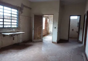 Foto 1 de Casa com 3 Quartos à venda, 215m² em Centro, Dois Córregos