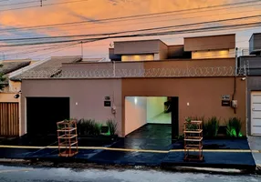Foto 1 de Casa com 3 Quartos à venda, 143m² em Três Marias , Goiânia