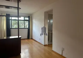 Foto 1 de Apartamento com 2 Quartos para alugar, 56m² em Novo Mundo, Curitiba
