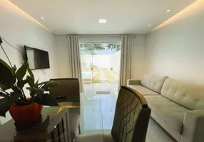 Foto 1 de Casa com 3 Quartos à venda, 140m² em Vila Guilhermina, Praia Grande