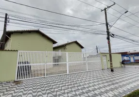 Foto 1 de Casa de Condomínio com 2 Quartos à venda, 72m² em Agenor de Campos, Mongaguá