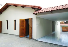 Foto 1 de Casa com 3 Quartos à venda, 230m² em Jardim Petrópolis, São Paulo