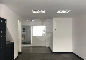 Foto 1 de Sobrado com 1 Quarto para alugar, 150m² em Vila Olímpia, São Paulo