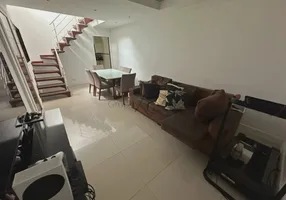 Foto 1 de Casa com 4 Quartos à venda, 180m² em Bosque dos Eucaliptos, São José dos Campos