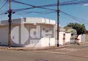 Foto 1 de Casa com 2 Quartos à venda, 200m² em Morumbi, Uberlândia