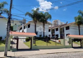 Foto 1 de Sobrado com 3 Quartos à venda, 91m² em Cristo Redentor, Caxias do Sul
