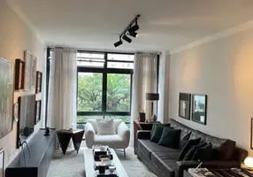 Foto 1 de Apartamento com 2 Quartos à venda, 120m² em Cerqueira César, São Paulo