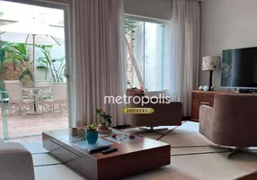 Foto 1 de Sobrado com 3 Quartos à venda, 182m² em Santo Antônio, São Caetano do Sul