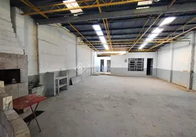 Foto 1 de Galpão/Depósito/Armazém à venda, 202m² em Santa Maria Goretti, Porto Alegre