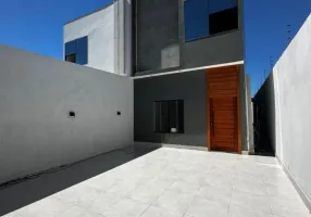 Foto 1 de Sobrado com 3 Quartos à venda, 160m² em Todos os Santos, Montes Claros