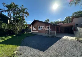 Foto 1 de Casa com 3 Quartos à venda, 200m² em Pomeranos, Timbó