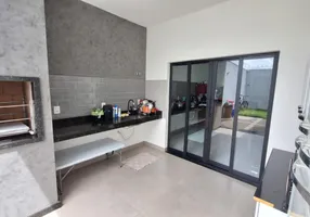 Foto 1 de Casa com 3 Quartos à venda, 110m² em Laranjeiras, Uberlândia