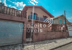 Foto 1 de Casa com 3 Quartos à venda, 237m² em Uvaranas, Ponta Grossa