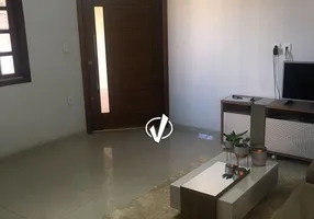 Foto 1 de Casa com 4 Quartos à venda, 170m² em Parque São Domingos, Pindamonhangaba