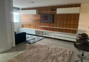 Foto 1 de Apartamento com 1 Quarto à venda, 65m² em Centro, Rio de Janeiro