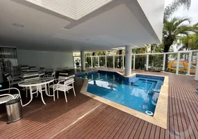 Foto 1 de Cobertura com 3 Quartos à venda, 235m² em Jurerê, Florianópolis