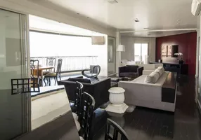 Foto 1 de Apartamento com 3 Quartos à venda, 227m² em Jardim Paulista, São Paulo