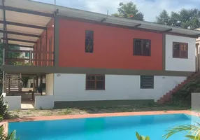 Foto 1 de Casa com 3 Quartos à venda, 240m² em Retiro das Palmeiras, Miguel Pereira