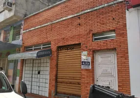 Foto 1 de Casa com 2 Quartos para alugar, 80m² em Centro, Pelotas