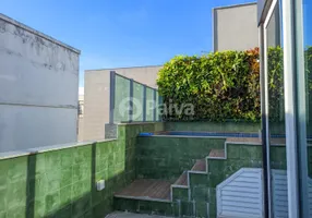 Foto 1 de Cobertura com 3 Quartos à venda, 150m² em Barra da Tijuca, Rio de Janeiro