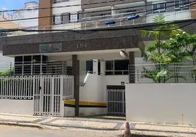 Foto 1 de Apartamento com 3 Quartos à venda, 108m² em Costa Azul, Salvador