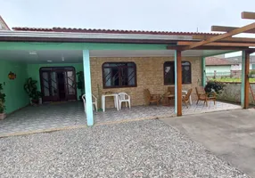 Foto 1 de Casa com 4 Quartos à venda, 129m² em Centro, Balneário Barra do Sul