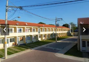 Foto 1 de Apartamento com 2 Quartos para venda ou aluguel, 60m² em  Pedra de Guaratiba, Rio de Janeiro