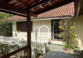 Foto 1 de Casa de Condomínio com 3 Quartos à venda, 150m² em Granja Viana, Carapicuíba