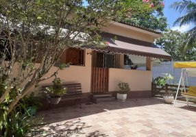 Foto 1 de Casa com 4 Quartos à venda, 179m² em Guaratiba, Rio de Janeiro