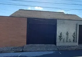 Foto 1 de Sobrado com 4 Quartos à venda, 300m² em Barbosa, Arujá