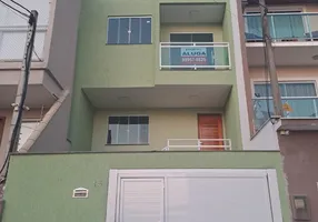 Foto 1 de Casa com 3 Quartos para alugar, 160m² em Cabiunas, Macaé