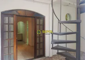 Foto 1 de Sobrado com 2 Quartos para alugar, 220m² em Jardim Marília, São Paulo