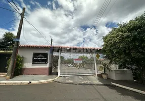 Foto 1 de Casa de Condomínio com 2 Quartos à venda, 136m² em Jardim Cardinalli, São Carlos
