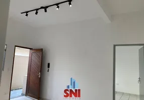 Foto 1 de Casa com 2 Quartos para alugar, 70m² em Alto da Lapa, São Paulo